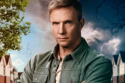 Laurence penry-jones ambulance driver