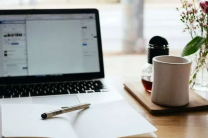 Uploadarticle. com hot